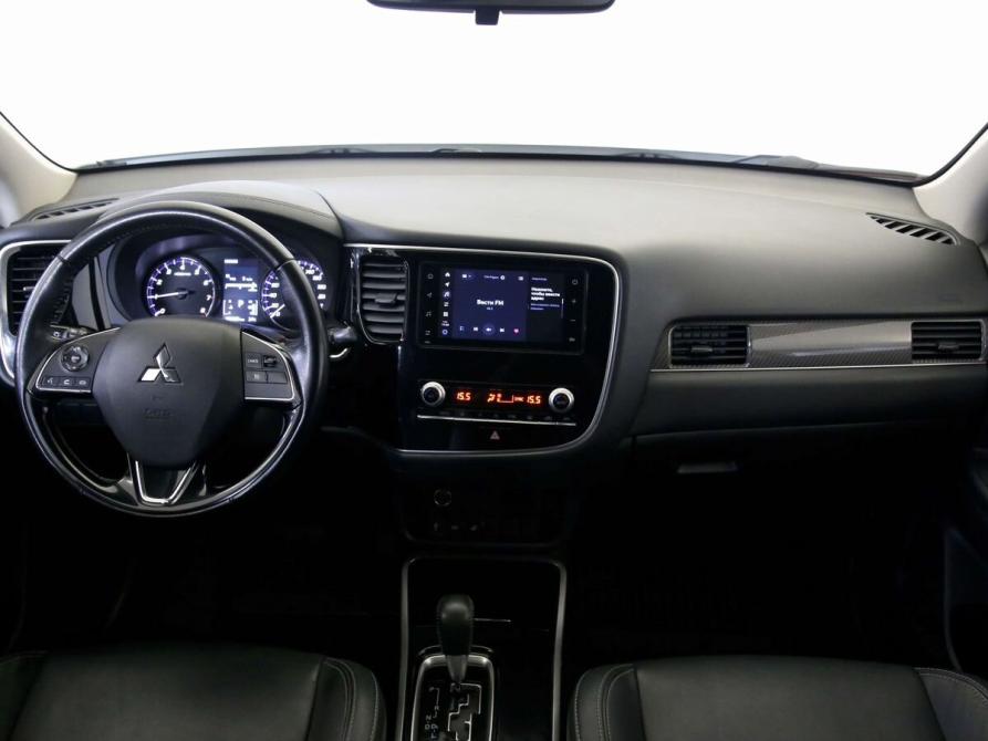 Mitsubishi Outlander III Рестайлинг 3 Санкт-Петербург  - изображение 15