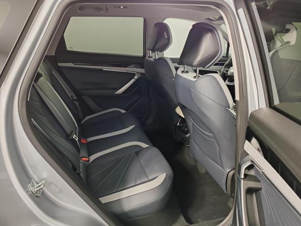 Geely Atlas II с пробегом 2024 года, цена 2 635 000 рублей, 28106 км, внедорожник, Автокод Объявления