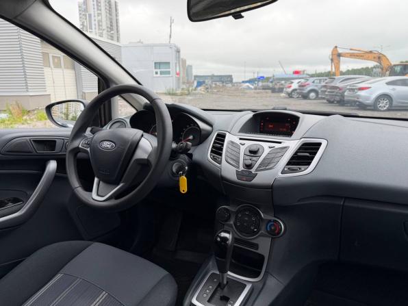 Ford Fiesta Mk6 с пробегом 2009 года, цена 595 000 рублей, 195000 км, хэтчбек, Автокод Объявления