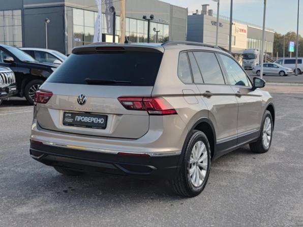 Volkswagen Tiguan II Рестайлинг с пробегом 2021 года, цена 2 600 000 рублей, 115000 км, внедорожник, Автокод Объявления