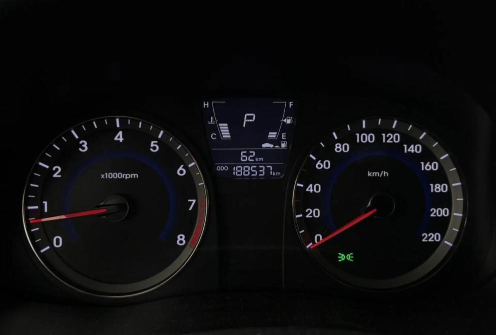 Hyundai Solaris I Киров  - изображение 23