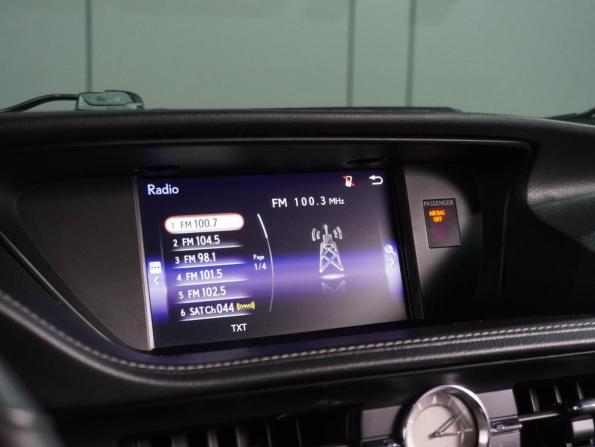 Lexus ES VI Рестайлинг с пробегом 2018 года, цена 2 819 000 рублей, 104923 км, седан, Автокод Объявления