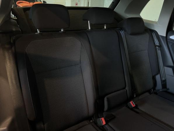Volkswagen Tiguan II Рестайлинг с пробегом 2021 года, цена 2 365 000 рублей, 104364 км, внедорожник, Автокод Объявления