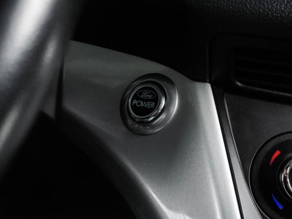 Ford C-MAX II с пробегом 2011 года, цена 899 000 рублей, 157471 км, компактвэн, Автокод Объявления