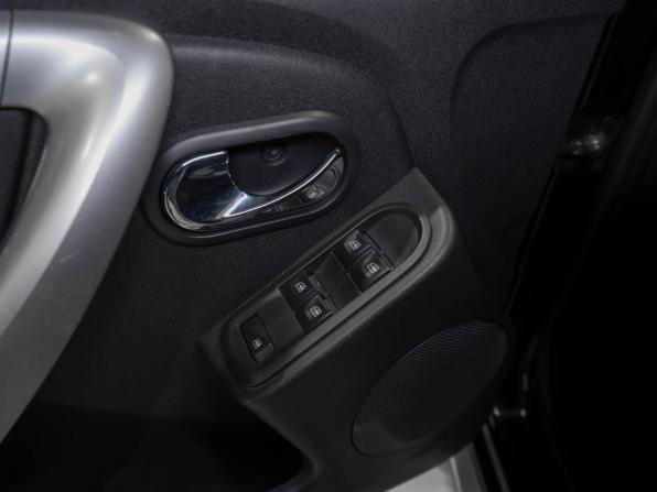 Nissan Terrano III (D10) с пробегом 2019 года, цена 1 375 000 рублей, 136175 км, внедорожник, Автокод Объявления