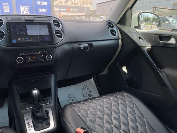 Volkswagen Tiguan I Рестайлинг с пробегом 2014 года, цена 1 350 000 рублей, 216000 км, внедорожник, Автокод Объявления