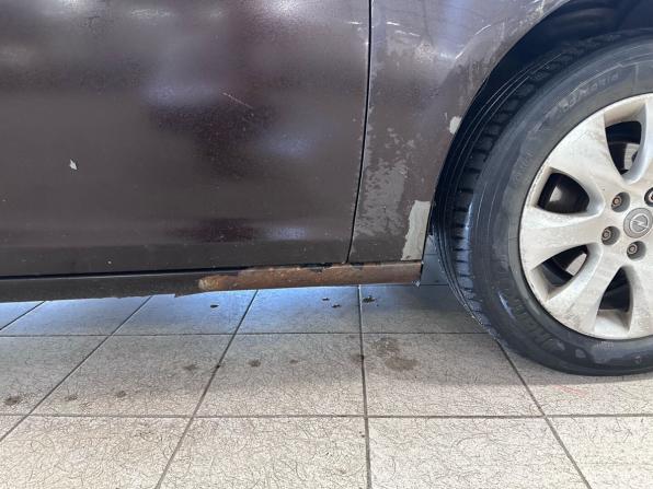 Opel Astra J Рестайлинг с пробегом 2013 года, цена 670 000 рублей, 236940 км, седан, Автокод Объявления