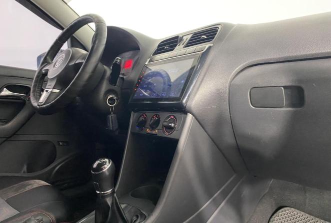 Volkswagen Polo V с пробегом 2012 года, цена 649 000 рублей, 451130 км, седан, Автокод Объявления