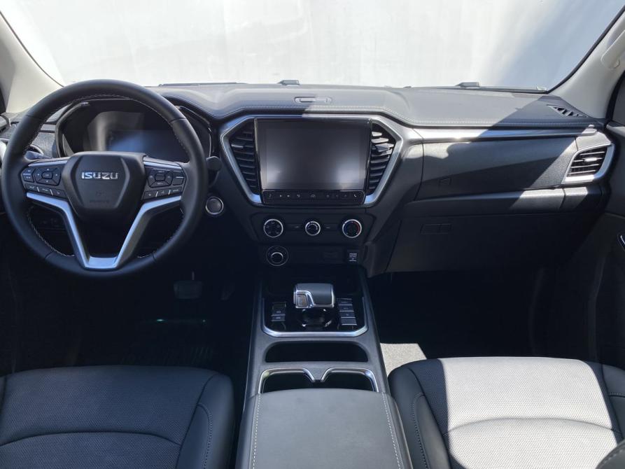 Isuzu D-Max III Москва  - изображение 11