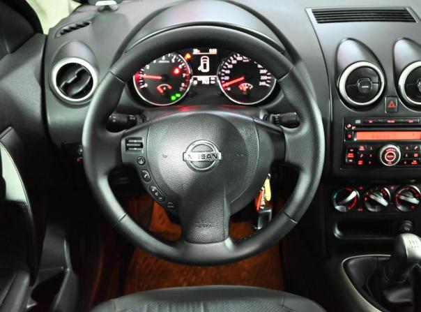 Nissan Qashqai I Рестайлинг с пробегом 2011 года, цена 1 050 000 рублей, 124844 км, внедорожник, Автокод Объявления