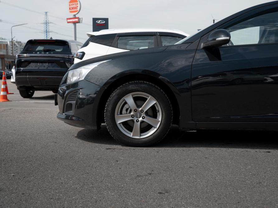 Chevrolet Cruze I Рестайлинг Москва  - изображение 17