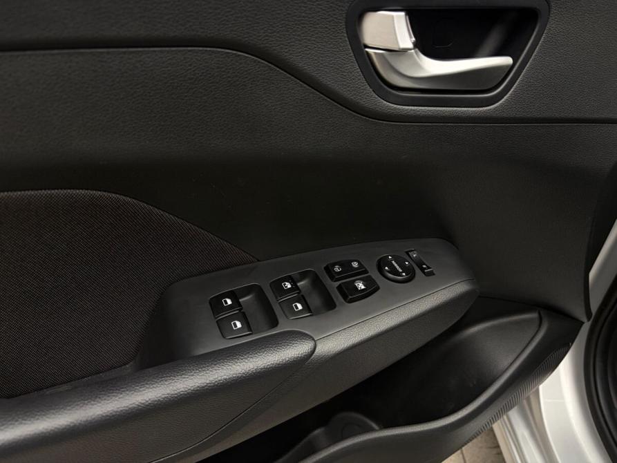 Hyundai Solaris II Рестайлинг Ростов-на-Дону  - изображение 7