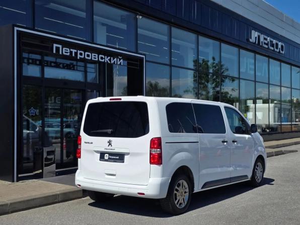 Peugeot Traveller I с пробегом 2021 года, цена 2 250 000 рублей, 232112 км, минивэн, Автокод Объявления
