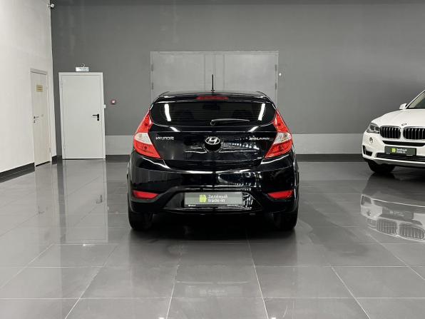 Hyundai Solaris I с пробегом 2014 года, цена 610 000 рублей, 257565 км, хэтчбек, Автокод Объявления