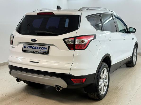 Ford Kuga II Рестайлинг с пробегом 2017 года, цена 1 675 000 рублей, 102520 км, внедорожник, Автокод Объявления