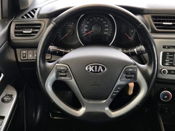 Kia Rio III Рестайлинг с пробегом 2017 года, цена 1 149 000 рублей, 108945 км, седан, Автокод Объявления