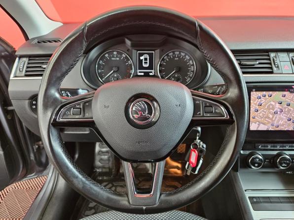 Skoda Octavia III (A7) с пробегом 2016 года, цена 1 549 000 рублей, 135281 км, лифтбек, Автокод Объявления