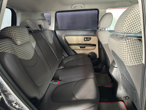 Kia Soul I Рестайлинг с пробегом 2013 года, цена 983 000 рублей, 182186 км, хэтчбек, Автокод Объявления