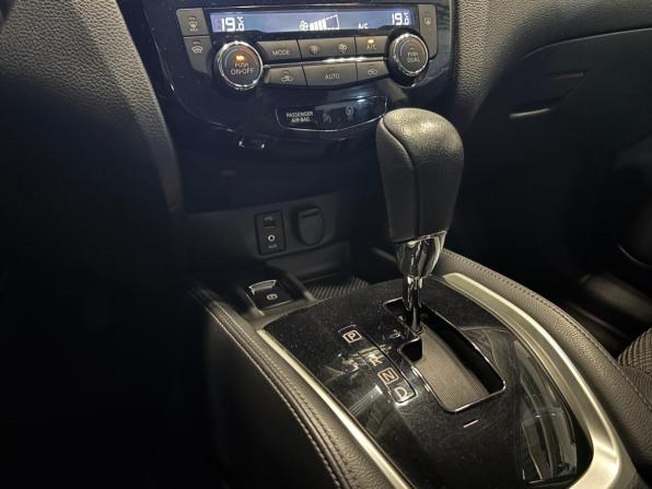 Nissan X-Trail III с пробегом 2018 года, цена 1 489 000 рублей, 200000 км, внедорожник, Автокод Объявления