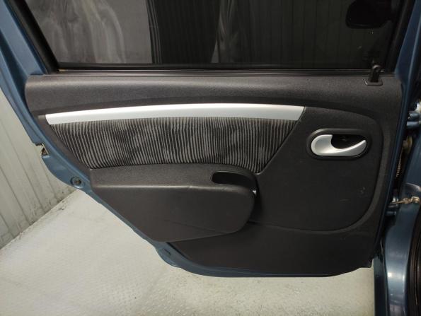 Renault Logan I Рестайлинг с пробегом 2011 года, цена 395 000 рублей, 178495 км, седан, Автокод Объявления