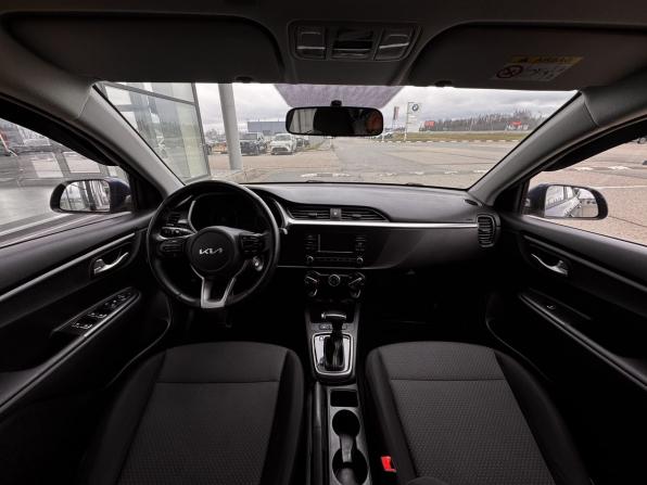 Kia Rio IV Рестайлинг с пробегом 2022 года, цена 1 535 000 рублей, 145000 км, хэтчбек, Автокод Объявления