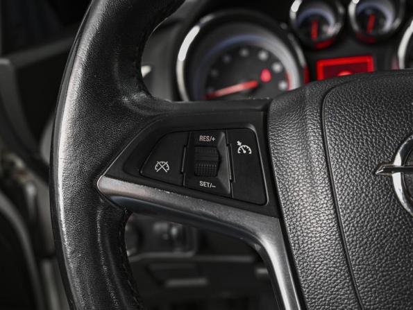 Opel Astra J с пробегом 2011 года, цена 750 000 рублей, 93634 км, хэтчбек, Автокод Объявления