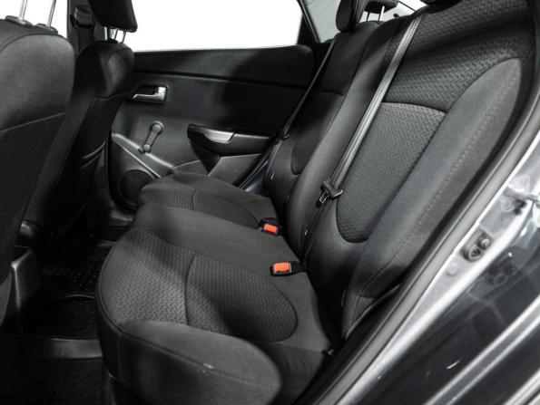 Kia Rio III Рестайлинг с пробегом 2015 года, цена 949 777 рублей, 153560 км, седан, Автокод Объявления