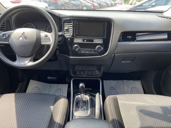 Mitsubishi Outlander III Рестайлинг 3 с пробегом 2018 года, цена 1 588 000 рублей, 189000 км, внедорожник, Автокод Объявления