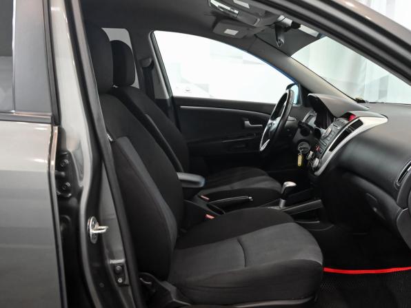Kia Ceed I Рестайлинг с пробегом 2010 года, цена 750 000 рублей, 217853 км, хэтчбек, Автокод Объявления