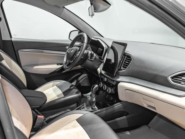 Lada (ВАЗ) Vesta I Рестайлинг (NG) с пробегом 2025 года, цена 1 562 230 рублей, 10656 км, седан, Автокод Объявления