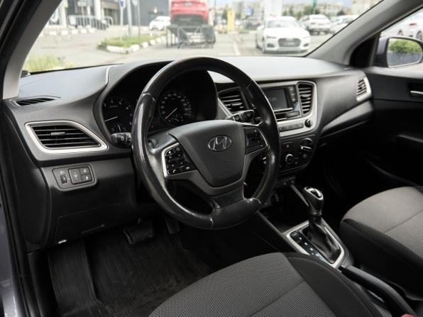 Hyundai Solaris II с пробегом 2018 года, цена 1 273 000 рублей, 152544 км, седан, Автокод Объявления