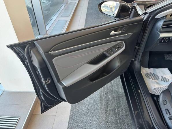 Новый Volkswagen Lamando II 2025 года, цена 3 600 000 рублей, лифтбек, Автокод Объявления