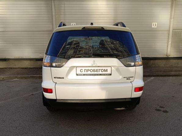 Mitsubishi Outlander II Рестайлинг с пробегом 2011 года, цена 849 000 рублей, 292645 км, внедорожник, Автокод Объявления