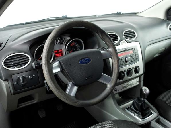 Ford Focus II Рестайлинг с пробегом 2010 года, цена 498 000 рублей, 202978 км, седан, Автокод Объявления