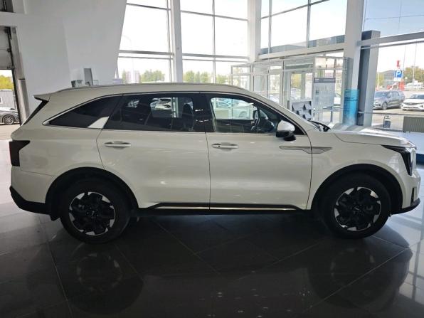 Kia Sorento IV Рестайлинг с пробегом 2024 года, цена 4 895 000 рублей, 44900 км, внедорожник, Автокод Объявления