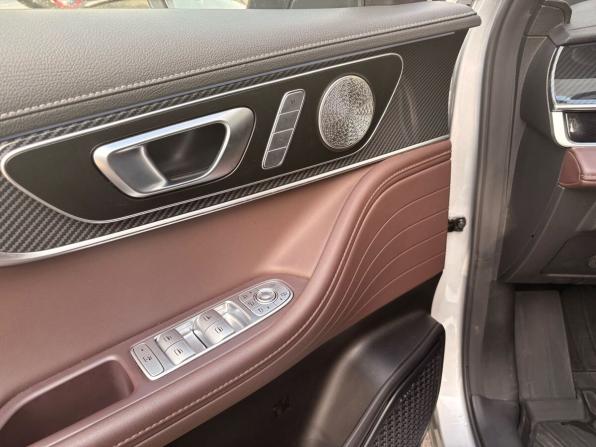 Chery Tiggo 7L с пробегом 2024 года, цена 2 799 000 рублей, 2208 км, внедорожник, Автокод Объявления