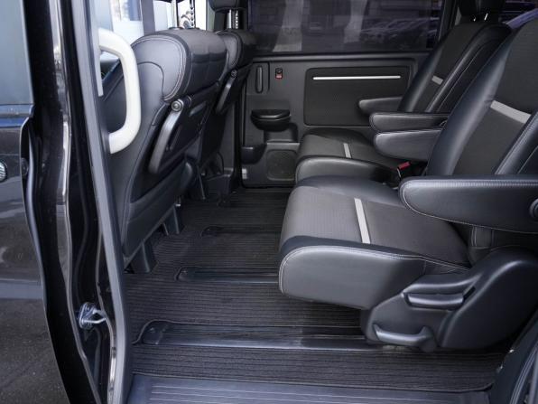 Honda Stepwgn V Рестайлинг с пробегом 2019 года, цена 2 400 000 рублей, 106845 км, минивэн, Автокод Объявления
