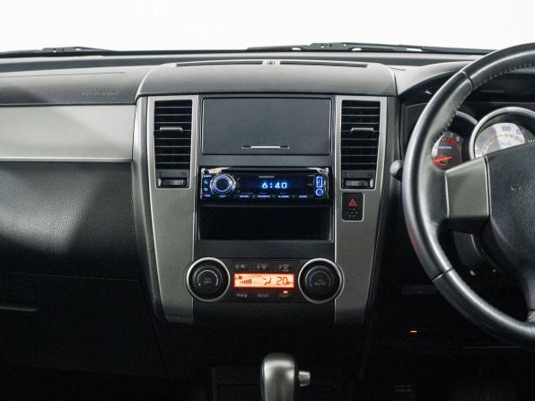 Nissan Tiida I с пробегом 2010 года, цена 890 500 рублей, 59306 км, хэтчбек, Автокод Объявления