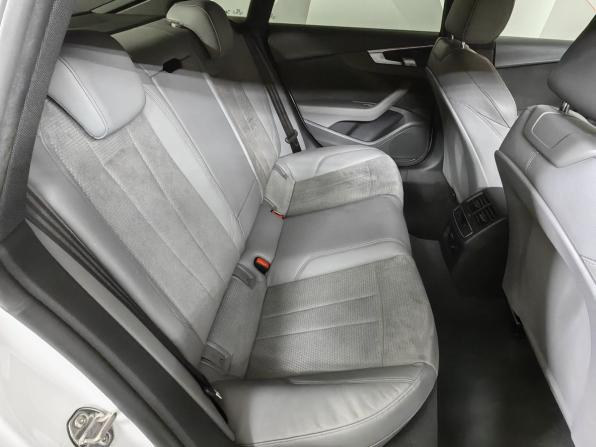 Audi A5 II (F5) Рестайлинг с пробегом 2021 года, цена 4 050 000 рублей, 47397 км, лифтбек, Автокод Объявления