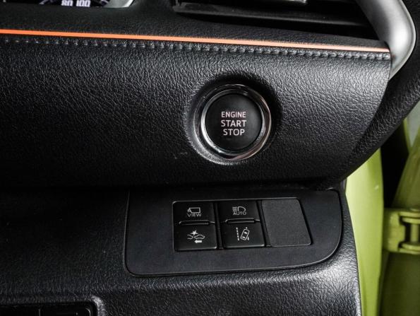 Toyota Sienta II Рестайлинг с пробегом 2021 года, цена 1 605 000 рублей, 67369 км, компактвэн, Автокод Объявления