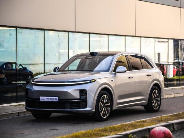 Li Auto (Lixiang) L7 I Рестайлинг с пробегом 2024 года, цена 7 199 000 рублей, 13692 км, внедорожник, Автокод Объявления