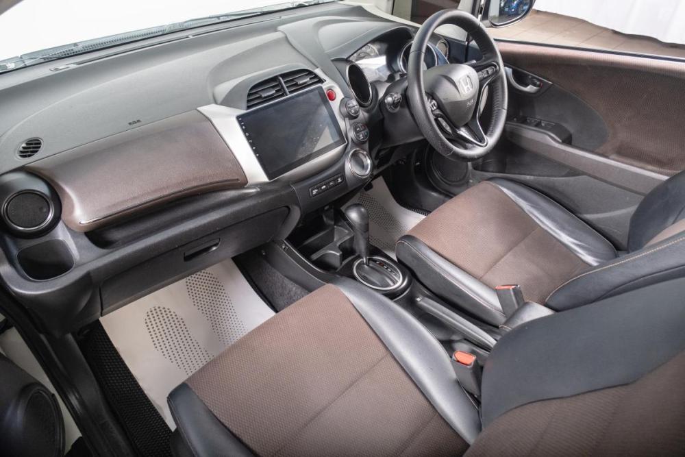 Honda Fit Shuttle I Томск  - изображение 19