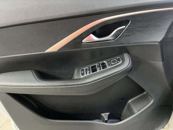 Omoda C5 I с пробегом 2023 года, цена 1 675 000 рублей, 59924 км, внедорожник, Автокод Объявления