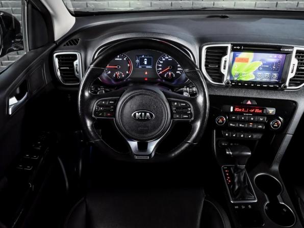 Kia Sportage IV Рестайлинг с пробегом 2018 года, цена 2 000 000 рублей, 199581 км, внедорожник, Автокод Объявления