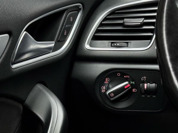 Audi Q3 I (8U) с пробегом 2014 года, цена 1 799 000 рублей, 171984 км, внедорожник, Автокод Объявления