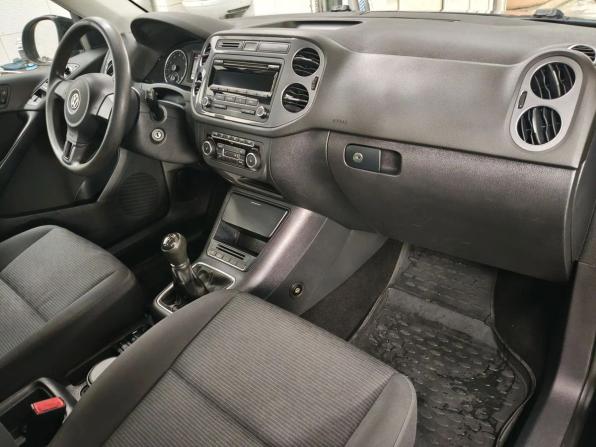 Volkswagen Tiguan I Рестайлинг с пробегом 2011 года, цена 1 100 000 рублей, 146000 км, внедорожник, Автокод Объявления