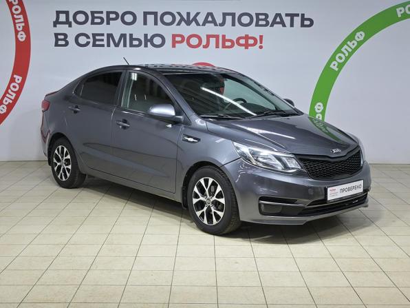 Kia Rio III Рестайлинг с пробегом 2016 года, цена 990 000 рублей, 211000 км, седан, Автокод Объявления