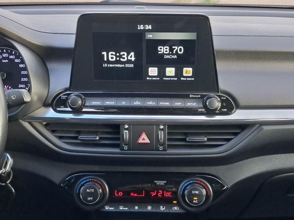 Kia Cerato IV Рестайлинг с пробегом 2021 года, цена 1 799 000 рублей, 73228 км, седан, Автокод Объявления