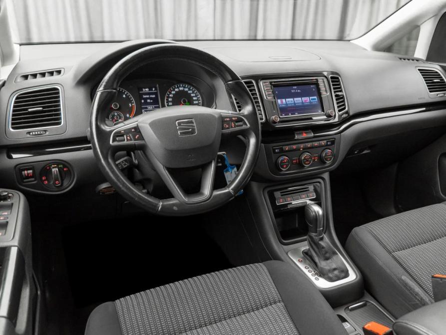 SEAT Alhambra II Рестайлинг Москва  - изображение 7