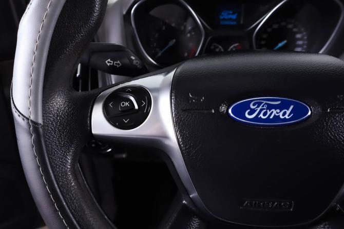 Ford Focus III с пробегом 2013 года, цена 1 049 000 рублей, 110879 км, хэтчбек, Автокод Объявления